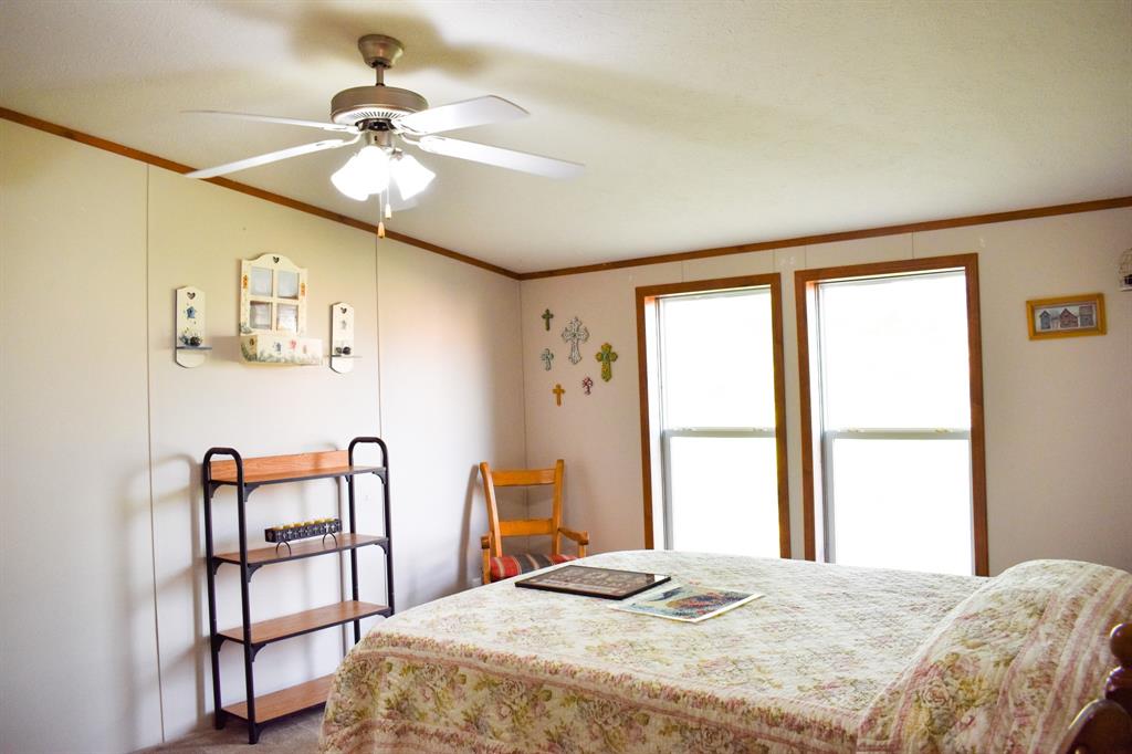 443 County Road 280, Shiner, Texas image 11