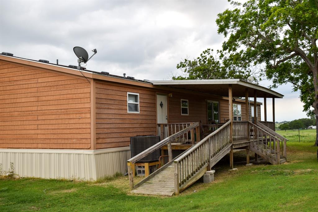443 County Road 280, Shiner, Texas image 19