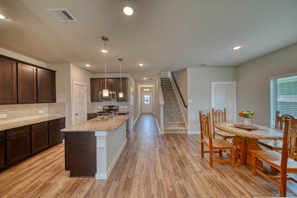 22168 Juniper Crossing Drive, New Caney, Texas image 5