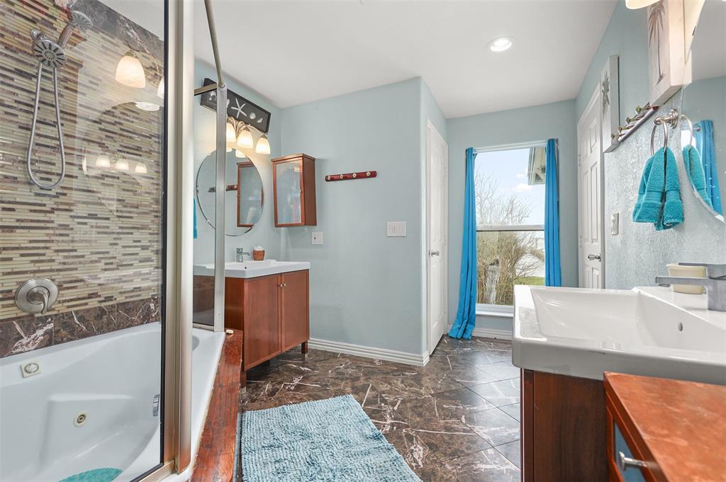 2306 Ave N, San Leon, Texas image 4