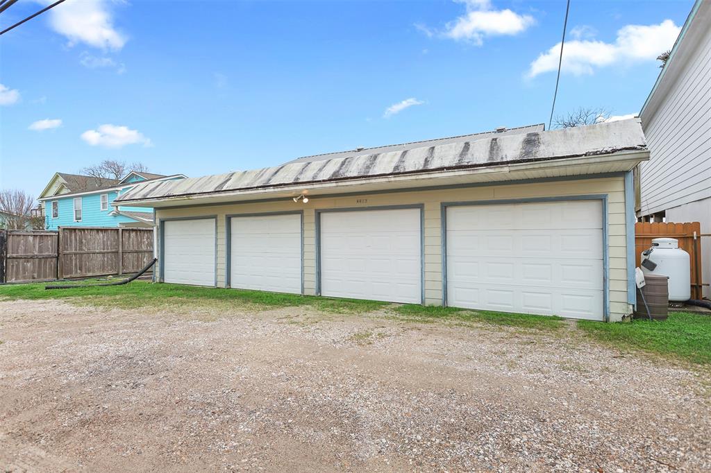 2306 Ave N, San Leon, Texas image 48