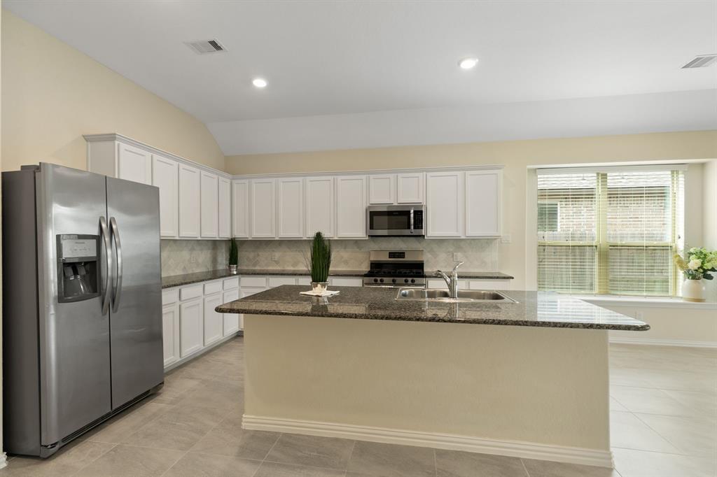 23106 Tindarey Falls Lane, Katy, Texas image 17