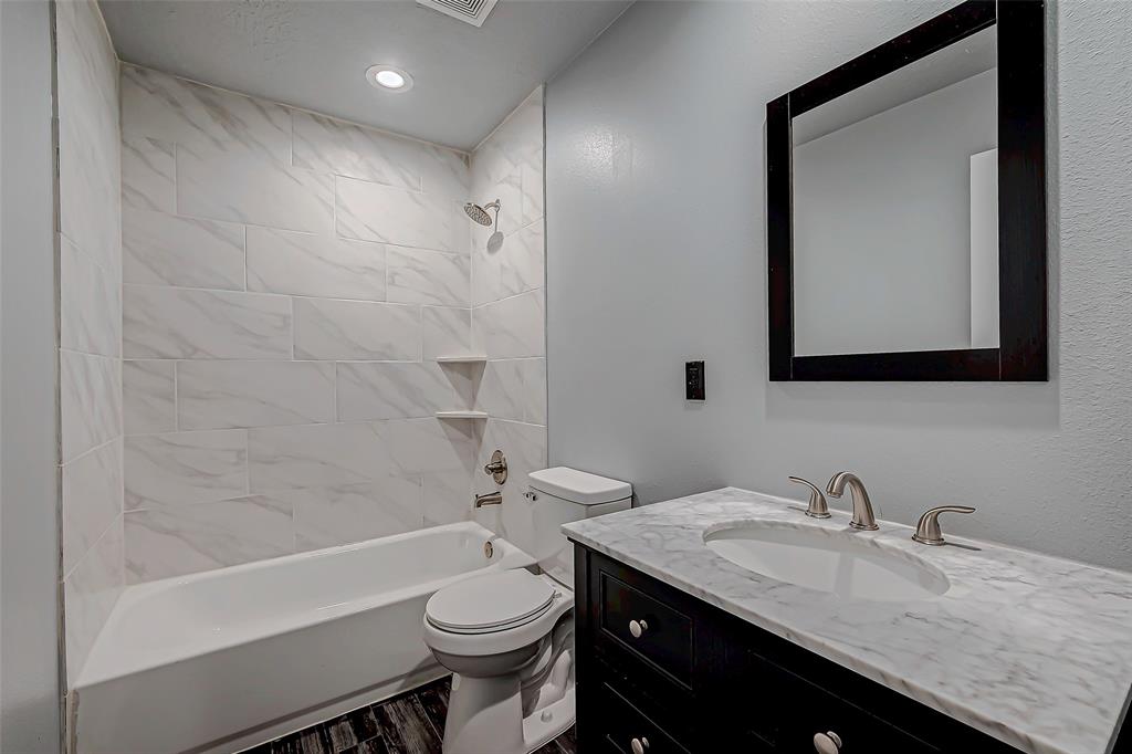 9833 Signet Street, Houston, Texas image 24
