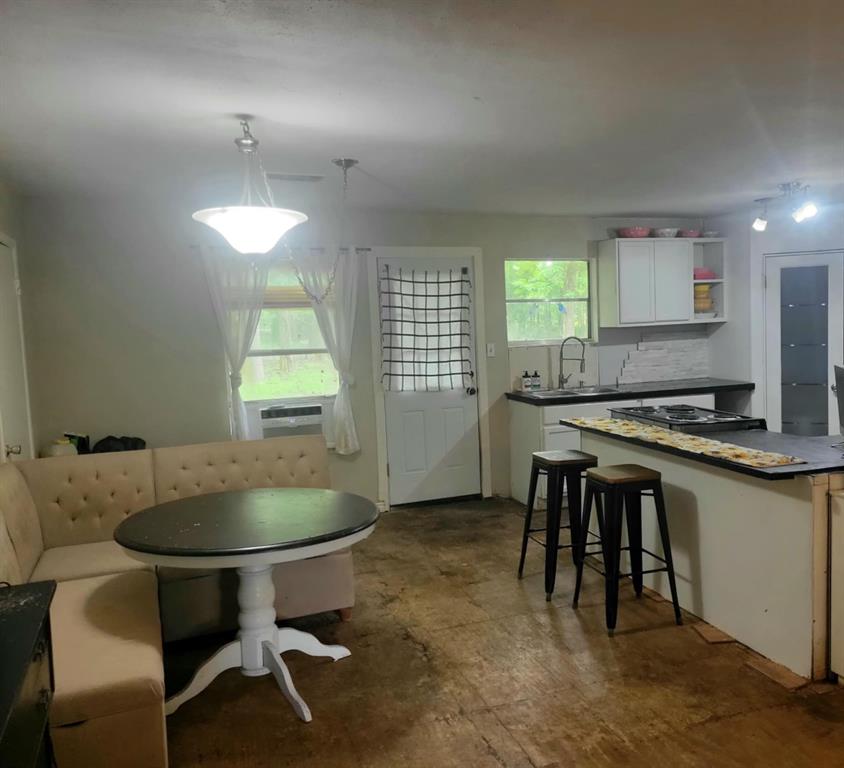 361 N Country Place Lane, Shepherd, Texas image 6