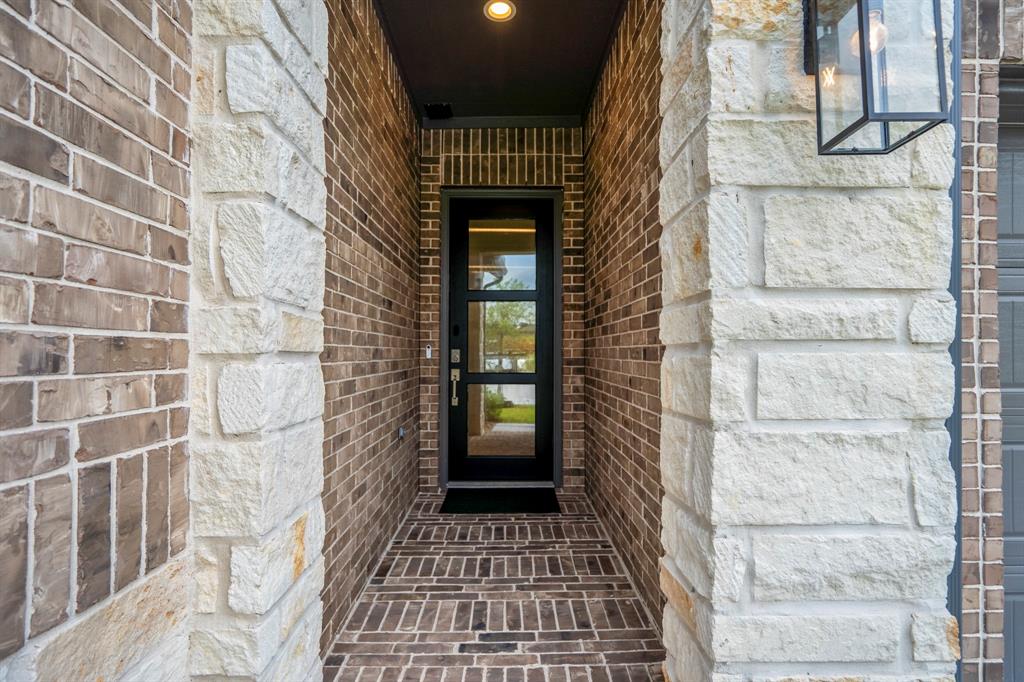 1327 Pleasant Springs Court