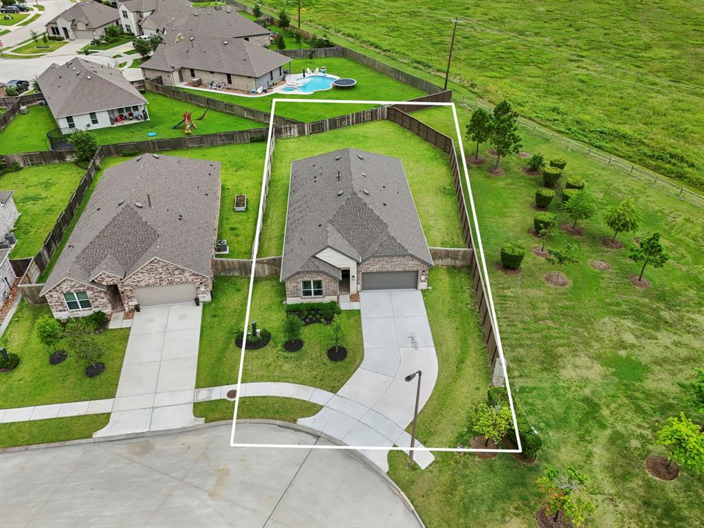 1327 Pleasant Springs Court
