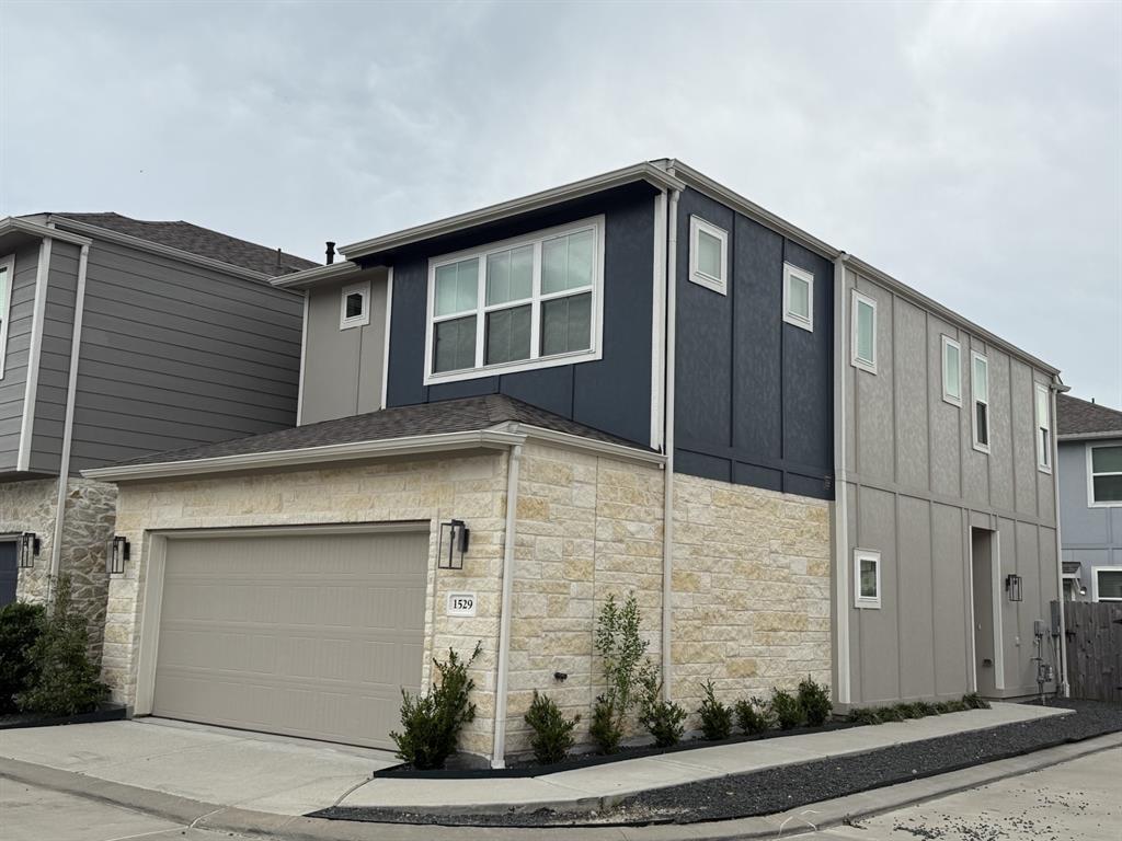 1529 Parkland Oak Drive, Houston, Texas image 2
