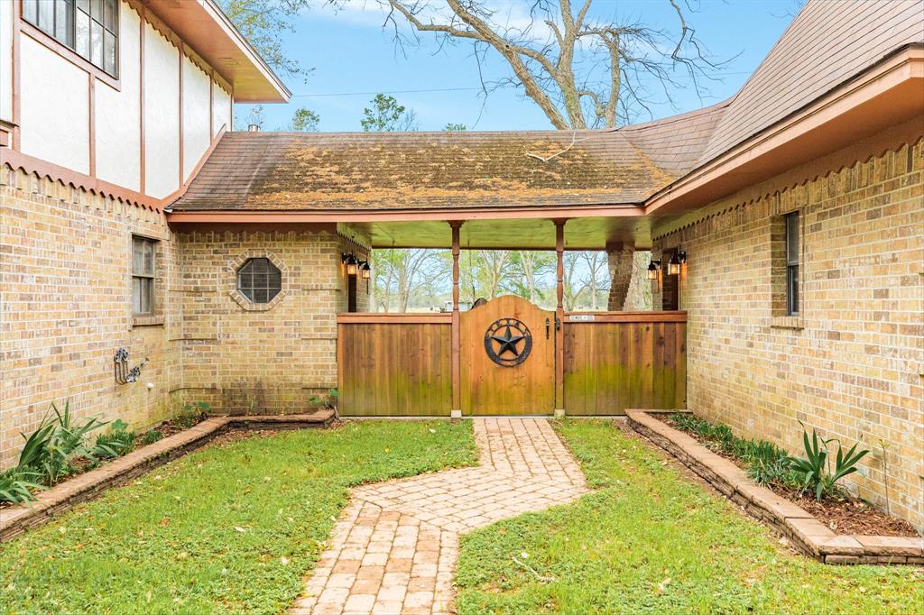 1617 Azalea Street, Sweeny, Texas image 4