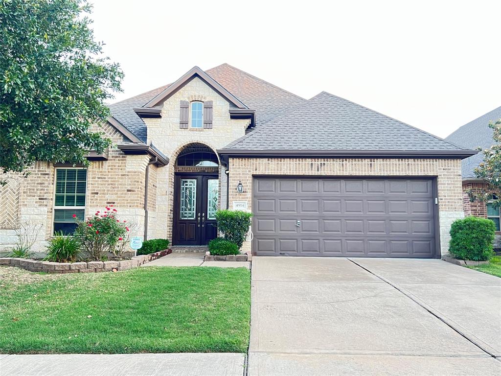 4914 Ava Meadows Lane, Sugar Land, Texas image 2