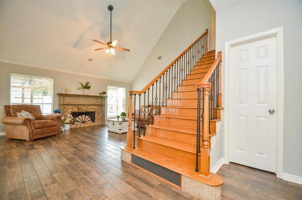 2006 Cannonbury Lane, Richmond, Texas image 4