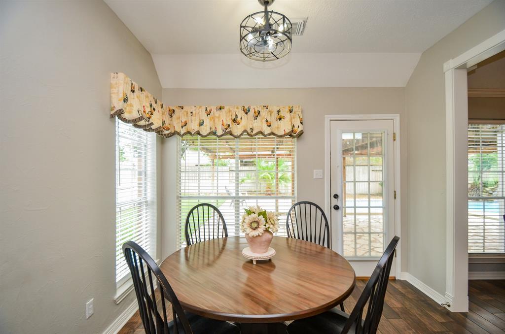 2006 Cannonbury Lane, Richmond, Texas image 9