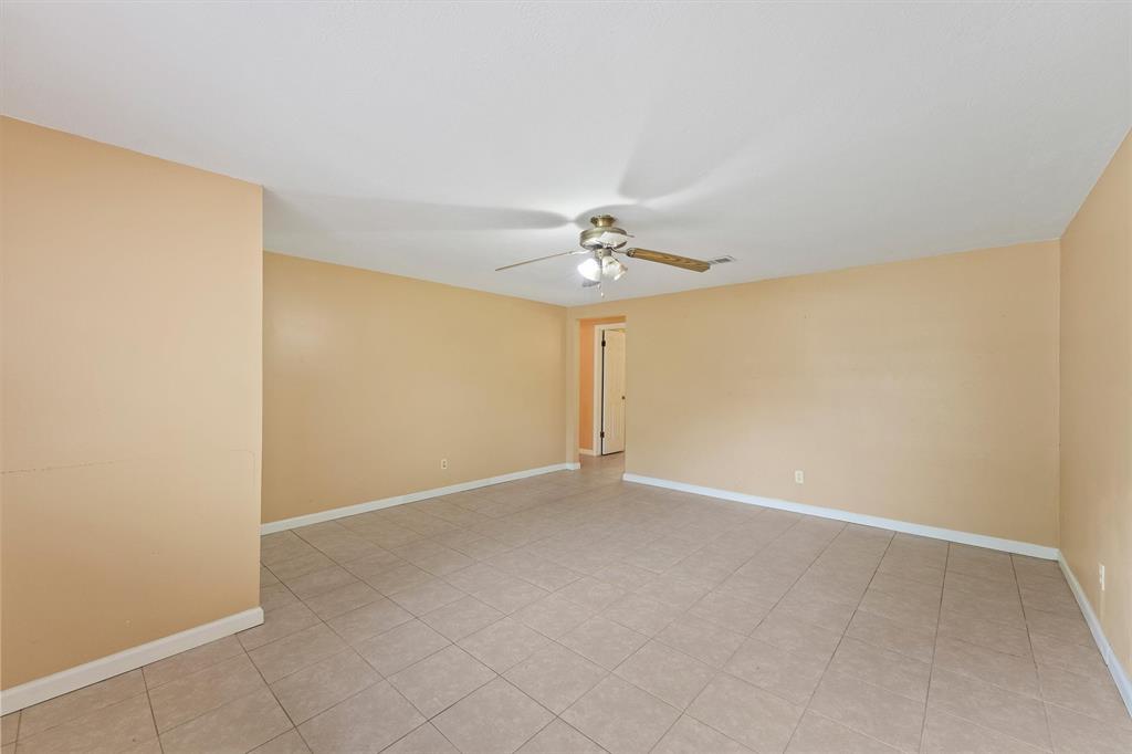 3004 Michael Street, Bacliff, Texas image 6