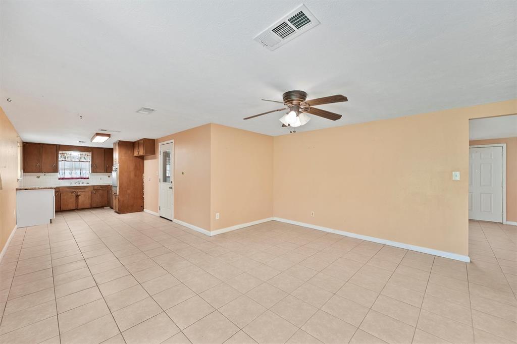3004 Michael Street, Bacliff, Texas image 10