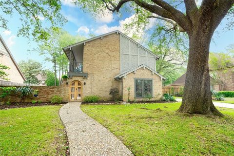 Single Family Residence in Houston TX 5506 Graystone Lane 9.jpg