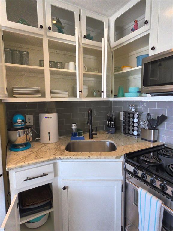 6102 Seawall Boulevard #206, Galveston, Texas image 25