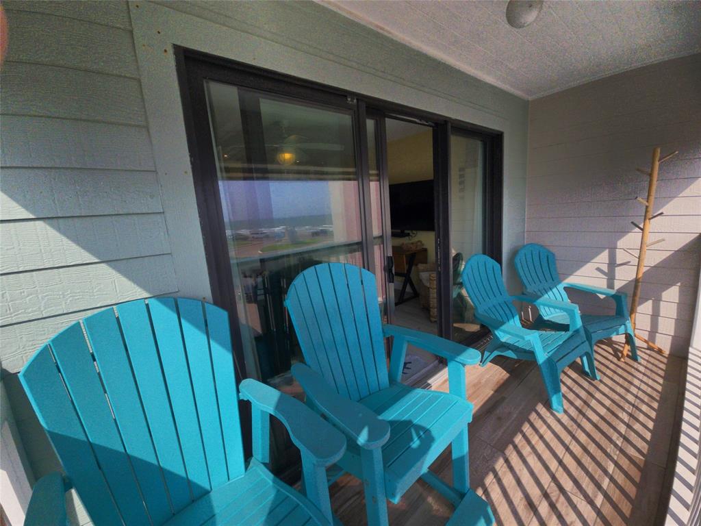6102 Seawall Boulevard #206, Galveston, Texas image 3