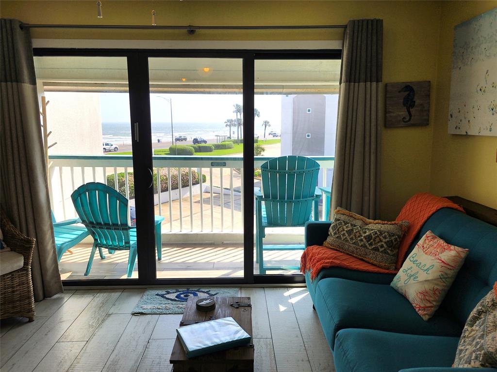 6102 Seawall Boulevard #206, Galveston, Texas image 11