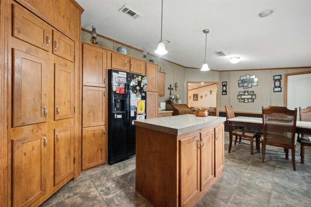 470 Antigua Drive, Point Blank, Texas image 13