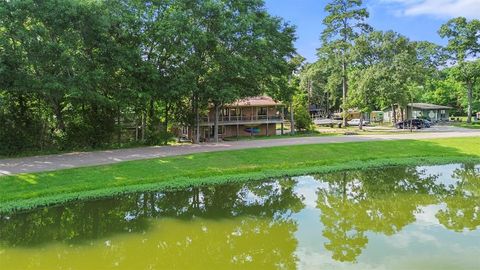 Single Family Residence in Magnolia TX 19634 Lakeshore Drive.jpg