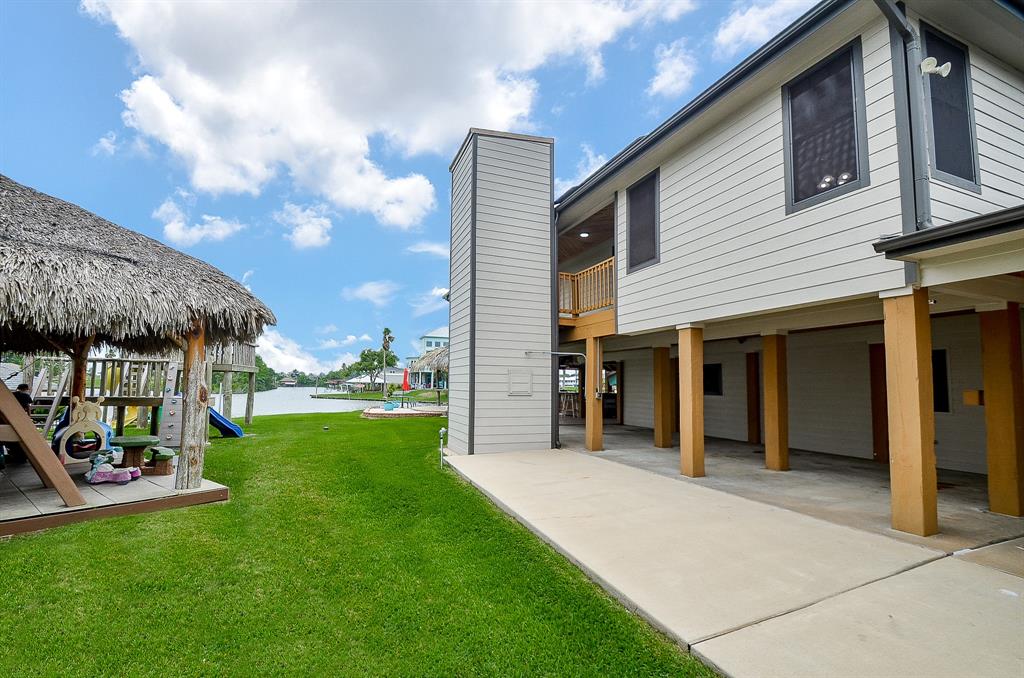 719 Palm Drive, Liverpool, Texas image 19