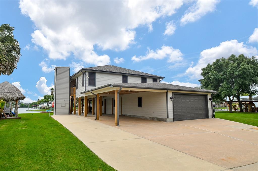 719 Palm Drive, Liverpool, Texas image 3