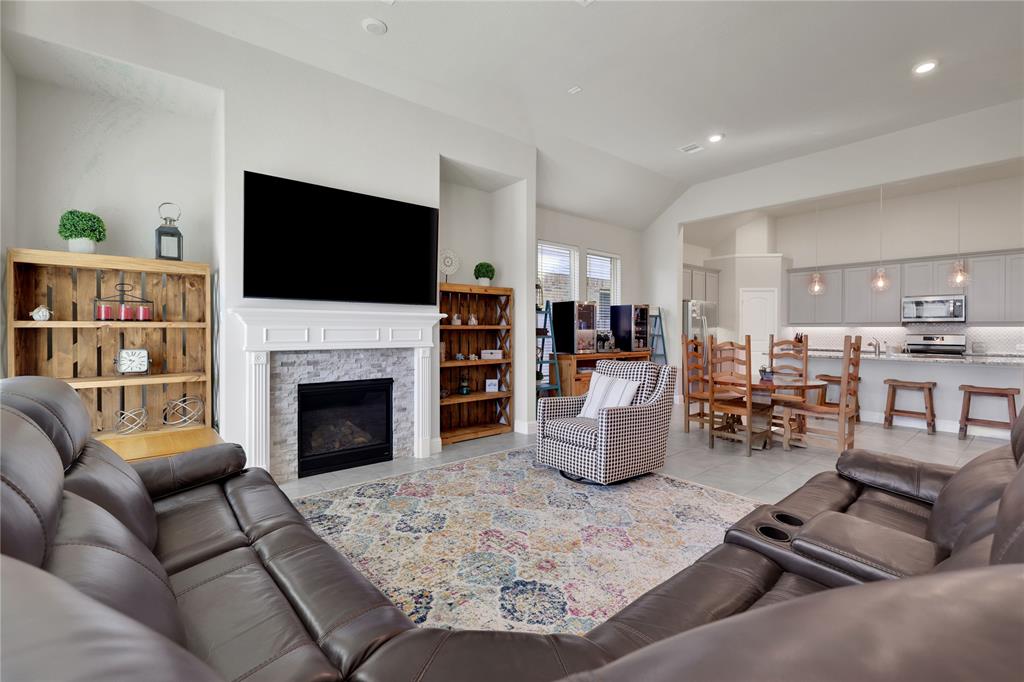 20414 Noble Arabian Drive