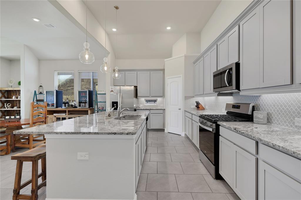20414 Noble Arabian Drive, Tomball, Texas image 10