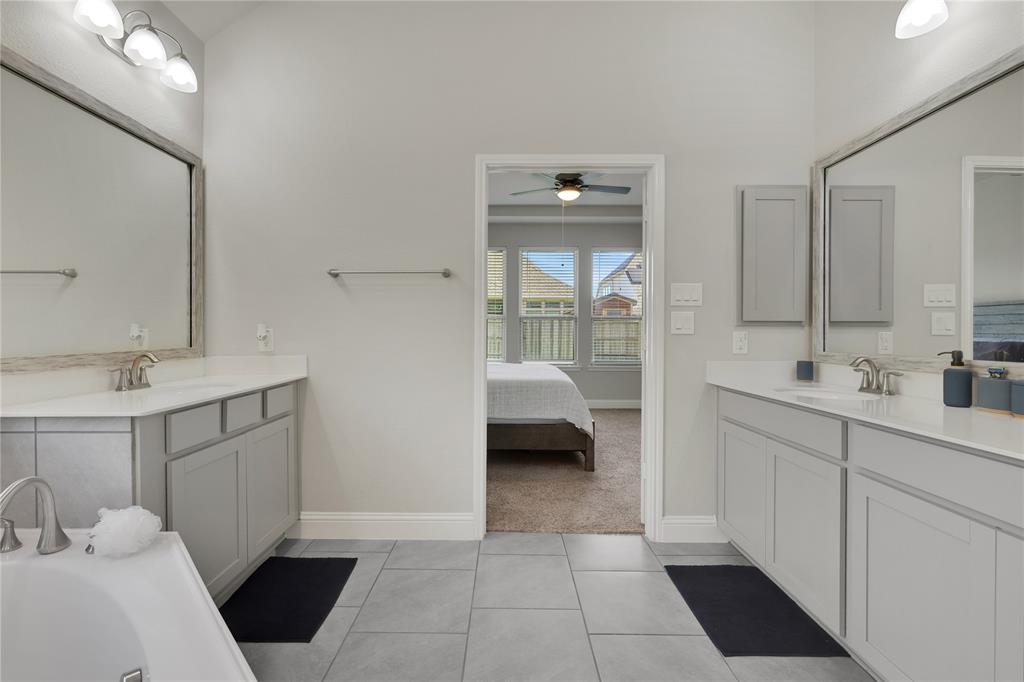 20414 Noble Arabian Drive, Tomball, Texas image 21