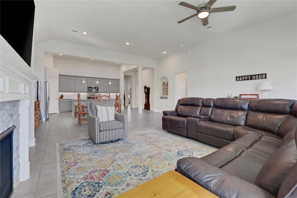 20414 Noble Arabian Drive, Tomball, Texas image 14
