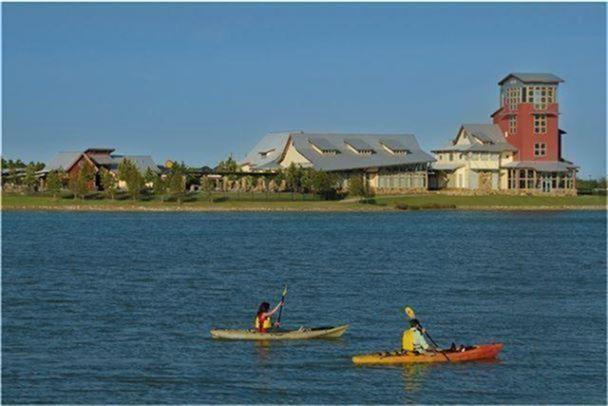 28310 Enchanted Shores Lane, Fulshear, Texas image 49
