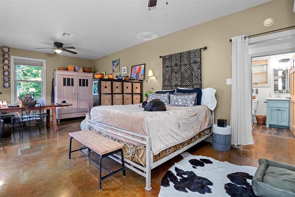 310 N Mound Street, Nacogdoches, Texas image 38