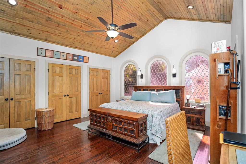 310 N Mound Street, Nacogdoches, Texas image 30