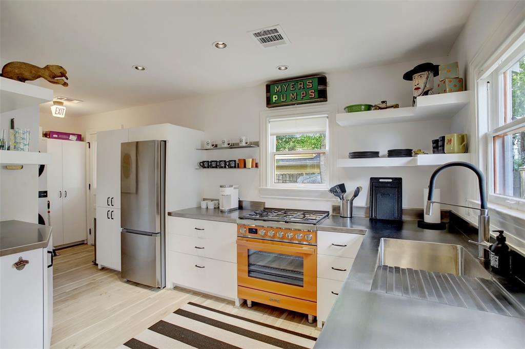 1505 Ashland Street, Houston, Texas image 11