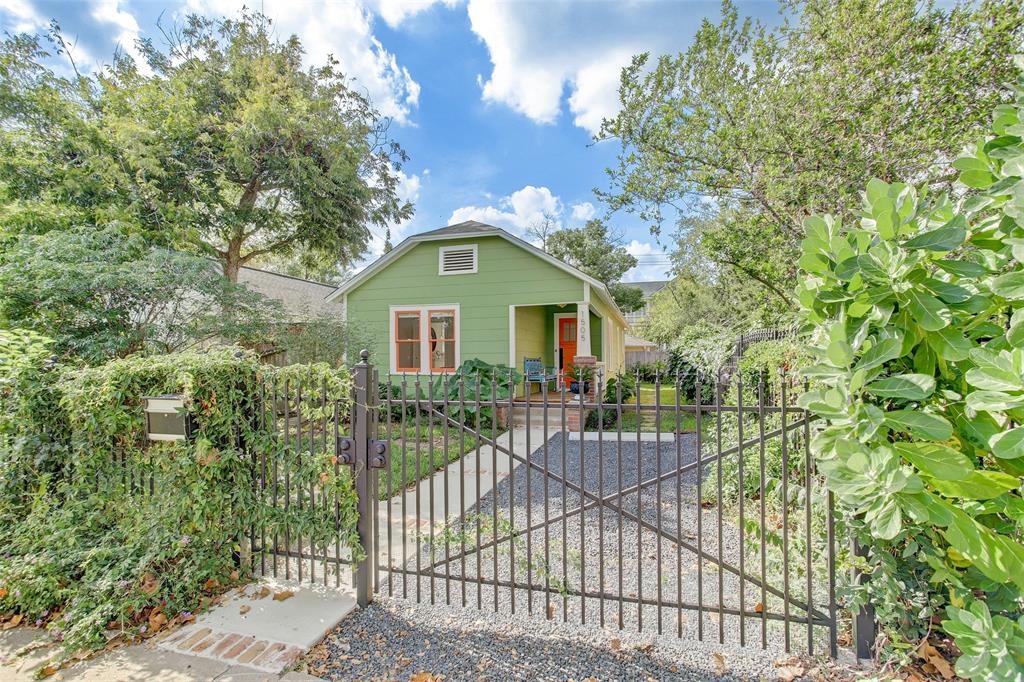 1505 Ashland Street, Houston, Texas image 1