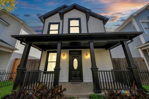 MLS: 82353510