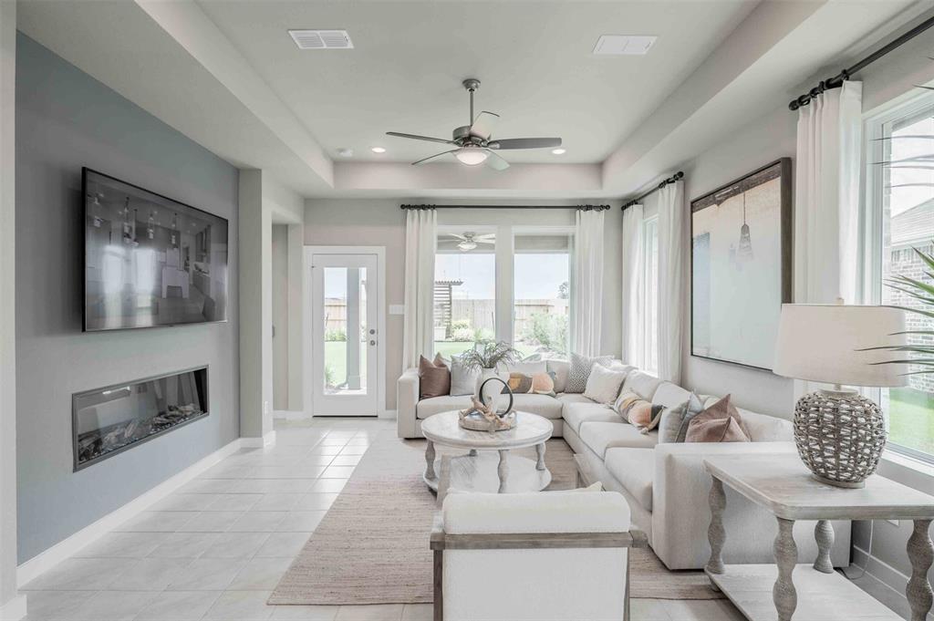 7606 Magnolia Orchid Lane, Cypress, Texas image 2