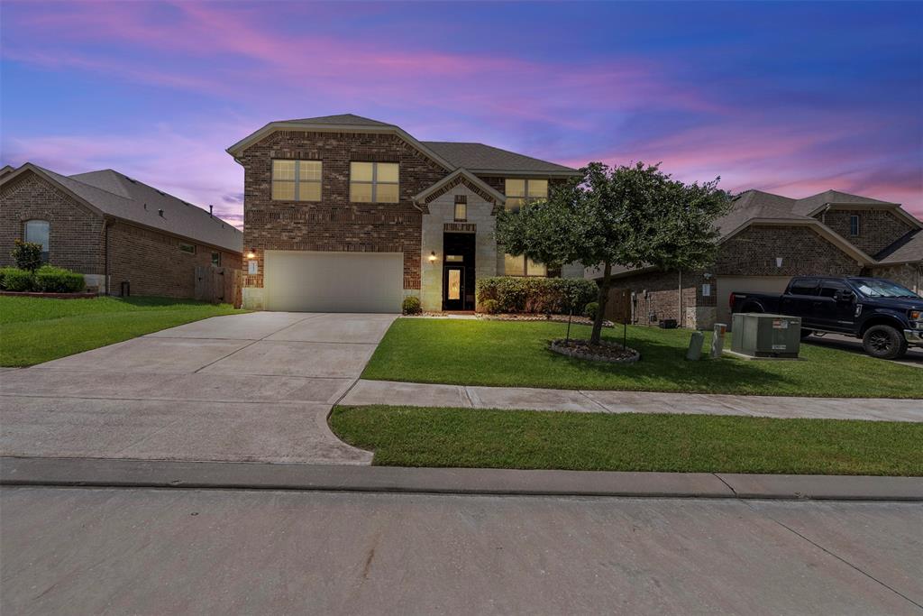 12137 Pearl Bay Lane