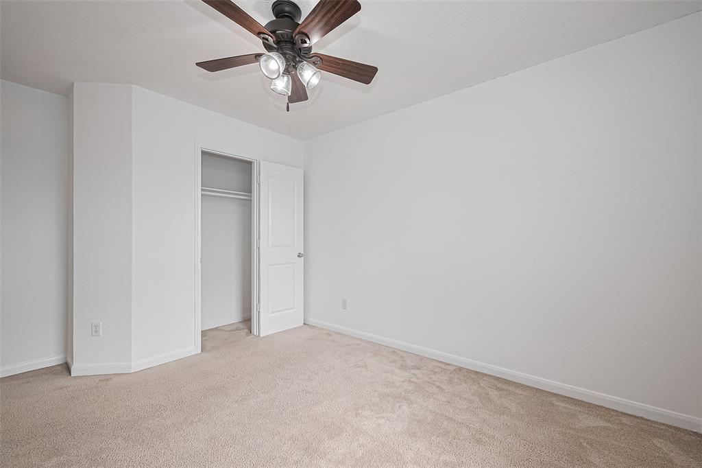 7734 Pasture Bend Lane, Cypress, Texas image 35