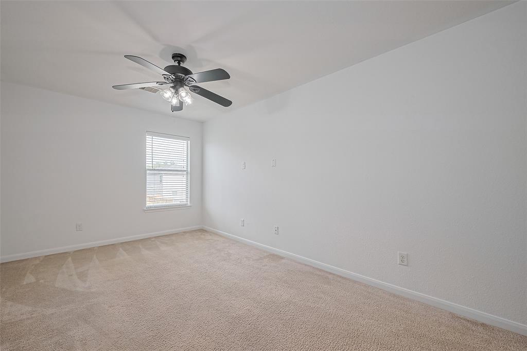 7734 Pasture Bend Lane, Cypress, Texas image 19