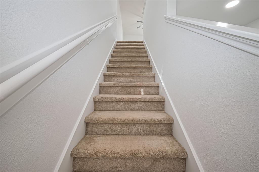 7734 Pasture Bend Lane, Cypress, Texas image 15