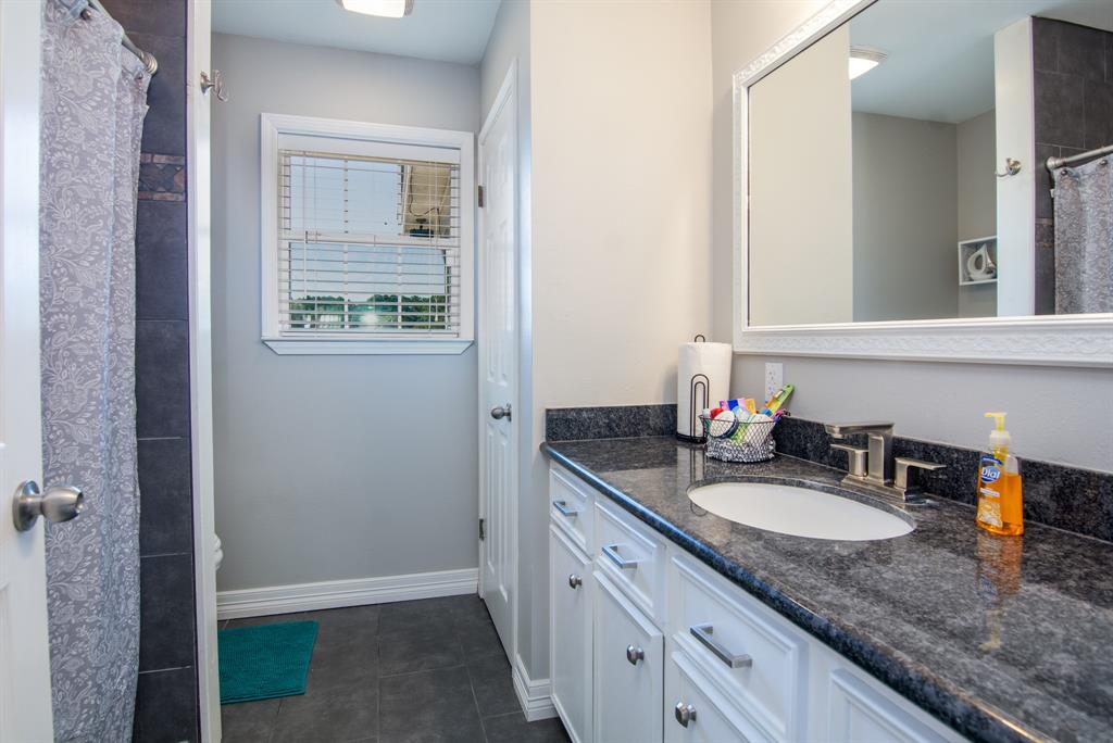 150 Edgewater Way, Point Blank, Texas image 16