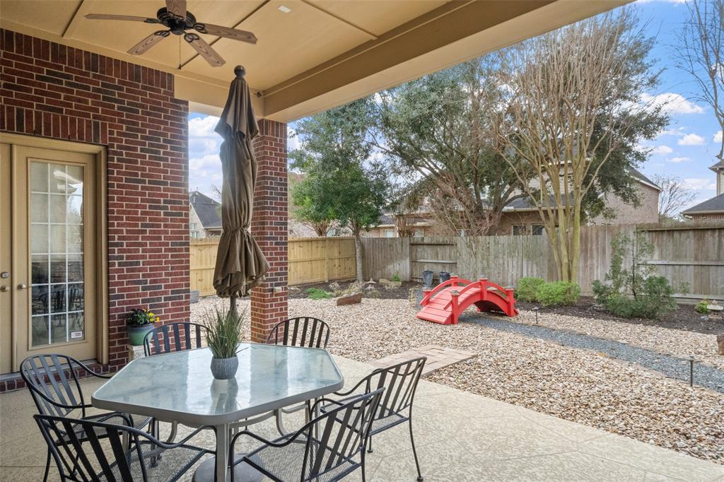6210 S Tamarino Park Lane, Sugar Land, Texas image 17