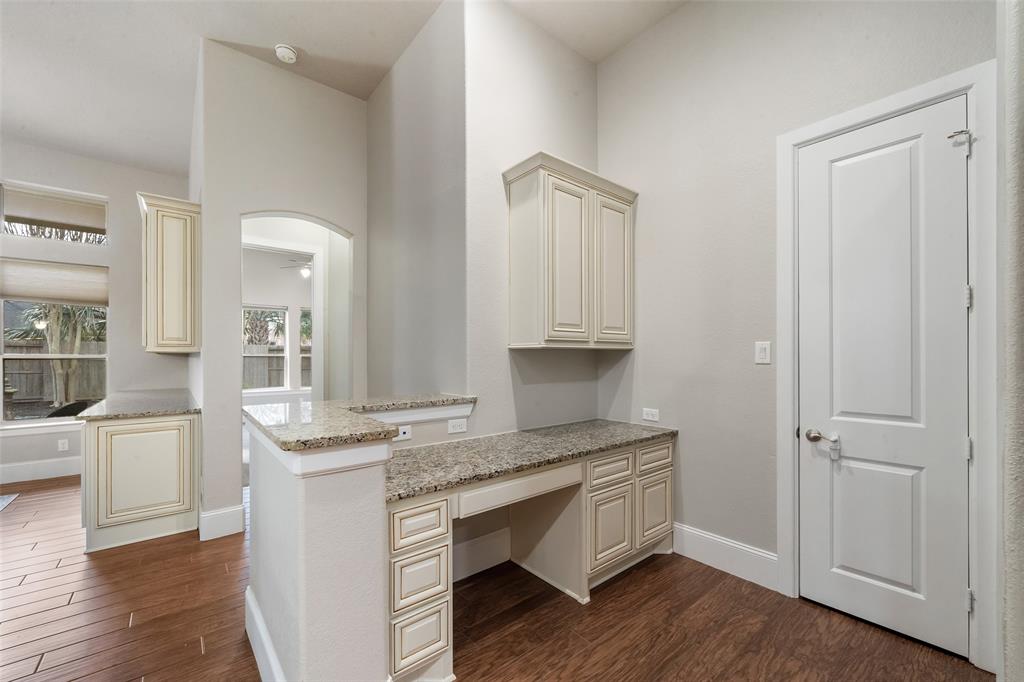 6210 S Tamarino Park Lane, Sugar Land, Texas image 21