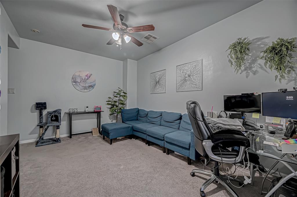 2827 Silver Charm, Houston, Texas image 48