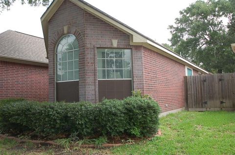 Single Family Residence in Houston TX 13710 Hillingdale Lane 2.jpg