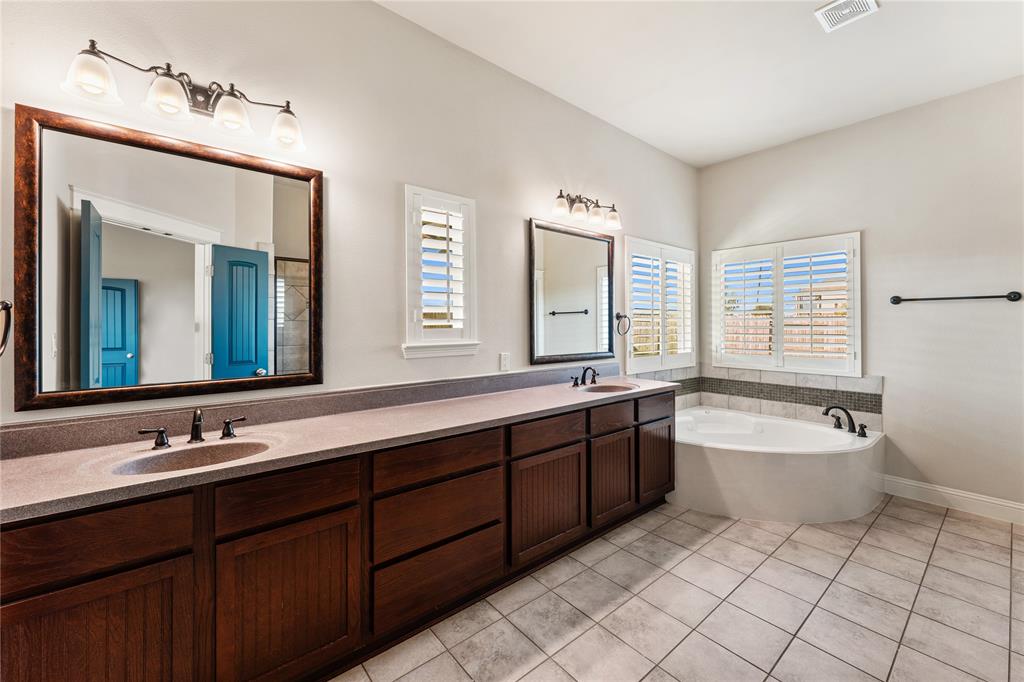 6903 Verado Way, Missouri City, Texas image 19