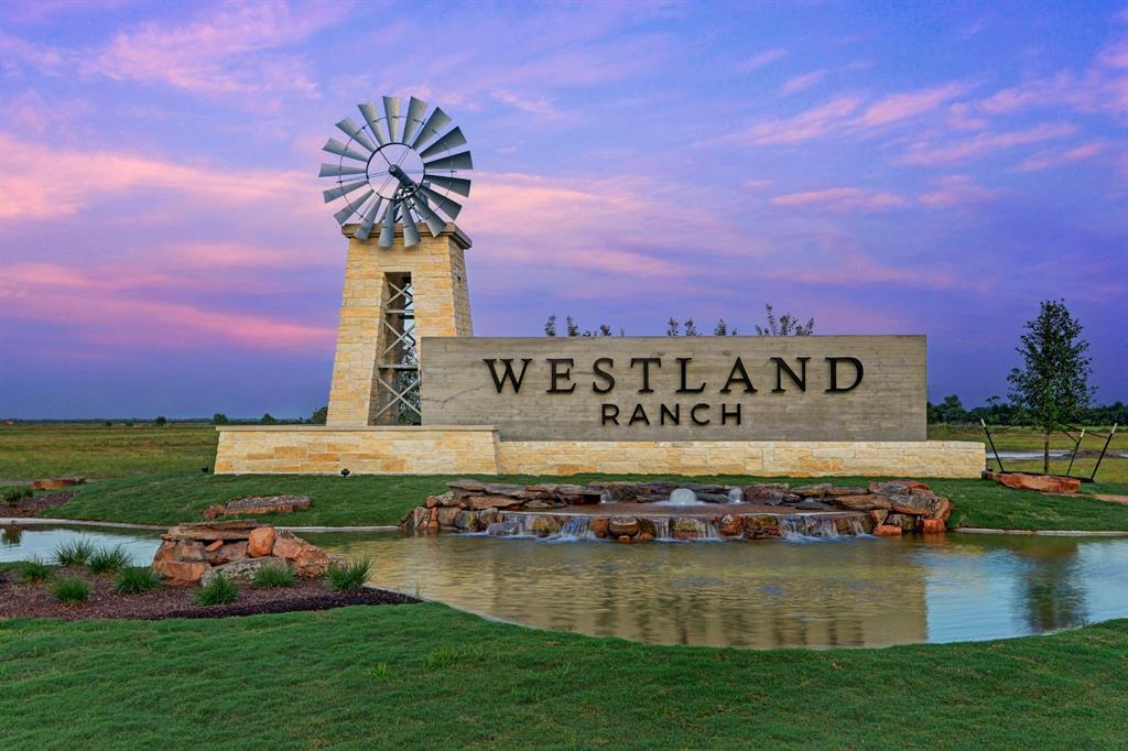 4105 Golden Bird Landing Court, League City, Texas image 19
