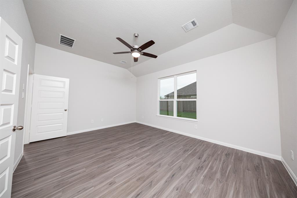 3001 Plains Circle, Brookshire, Texas image 14