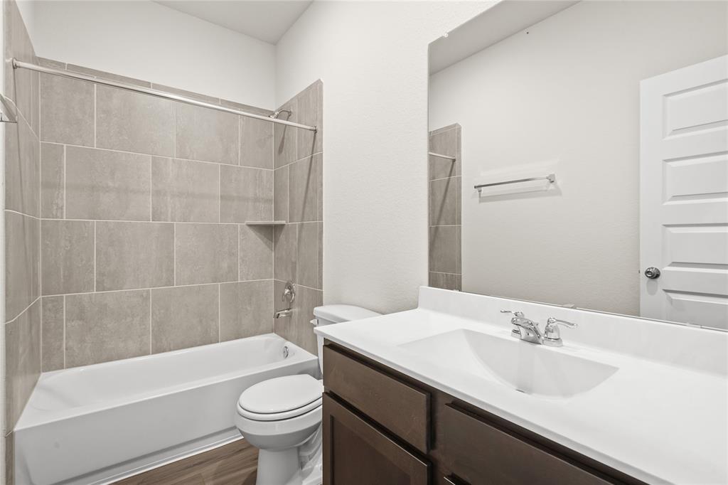 3001 Plains Circle, Brookshire, Texas image 13