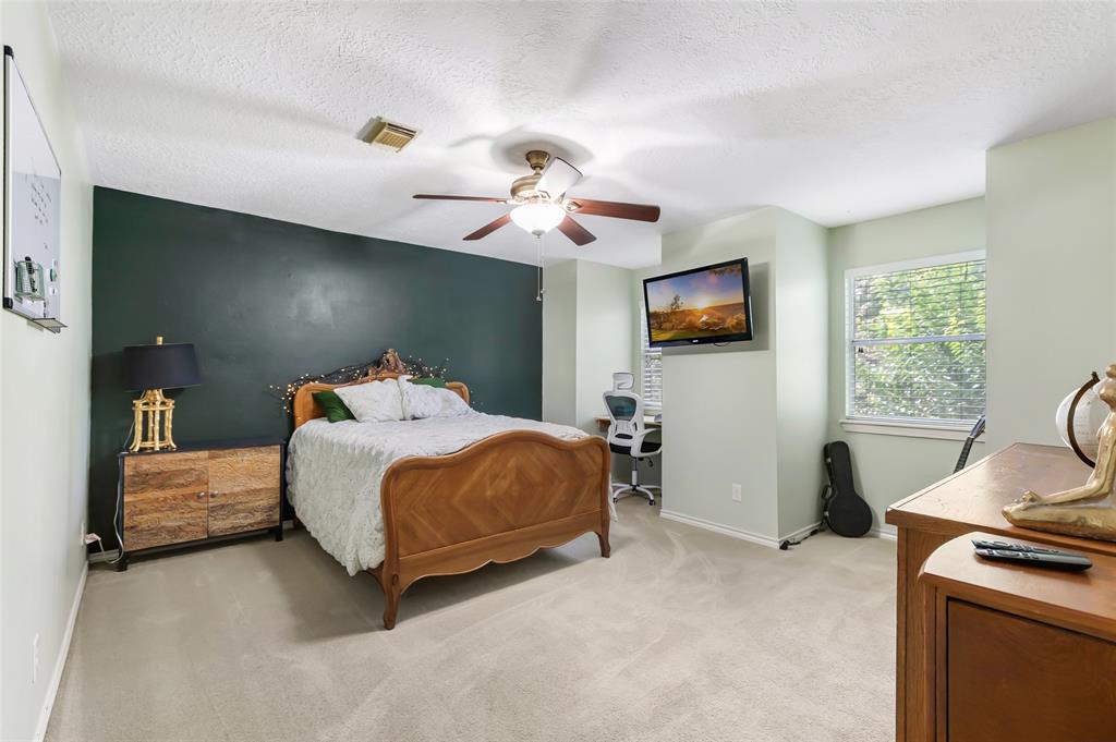 20131 Magnolia Bend Drive, Humble, Texas image 19